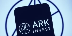 Ark Invest, Coinbase, Hisse