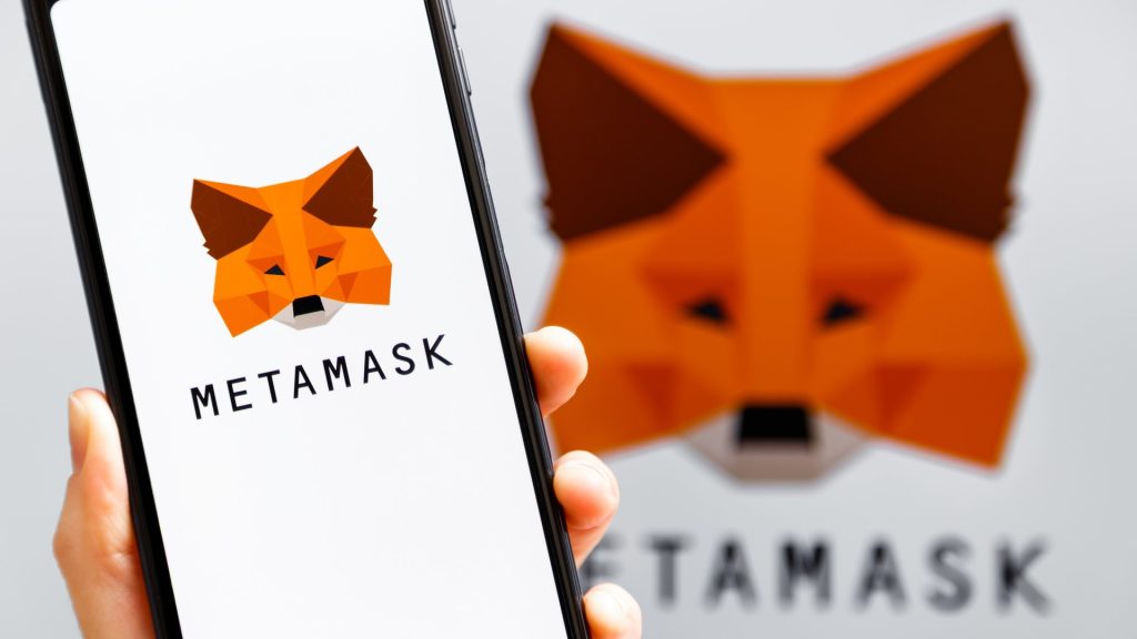Metamask, Apple App Store'dan Kaldırıldı ve Yeniden Eklendi!